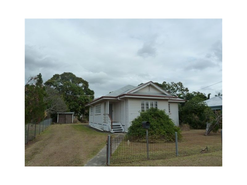 17 Munroe Street, Wulguru QLD 4811