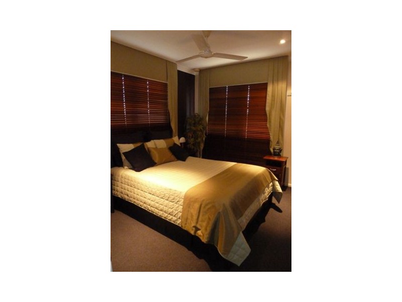 1/44 Grosvenor Street, Pimlico QLD 4812