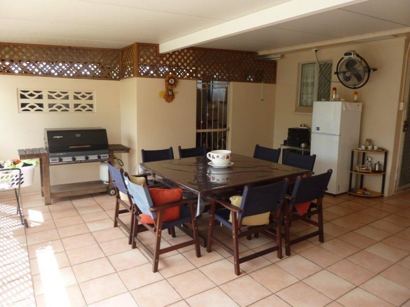 8 West Street, Aitkenvale QLD 4814