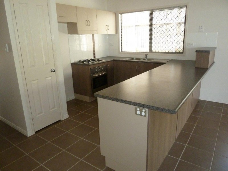 32 Paddington Tce, Douglas QLD 4814