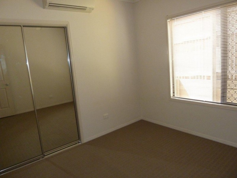 32 Paddington Tce, Douglas QLD 4814