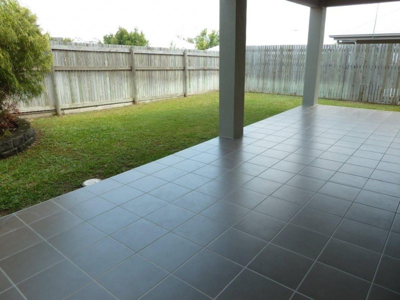 32 Paddington Tce, Douglas QLD 4814