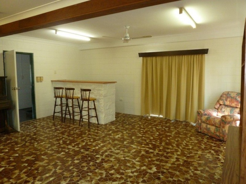 3 DORIS COURT, Pimlico QLD 4812