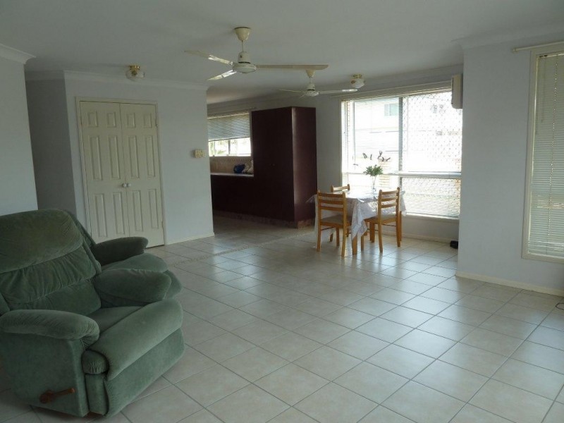 1/8 Derby Street, Pimlico QLD 4812