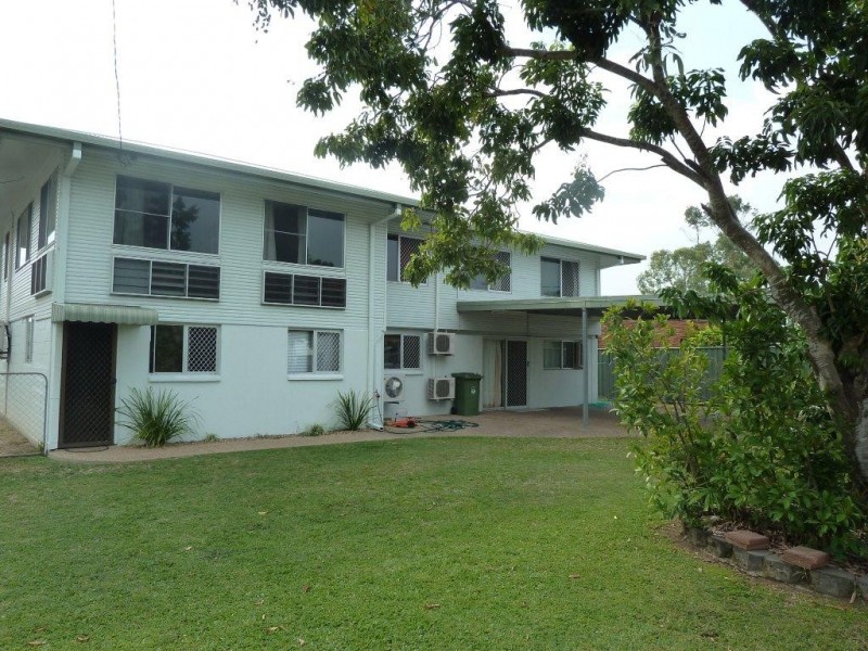 67 Grosvenor Street, Pimlico QLD 4812