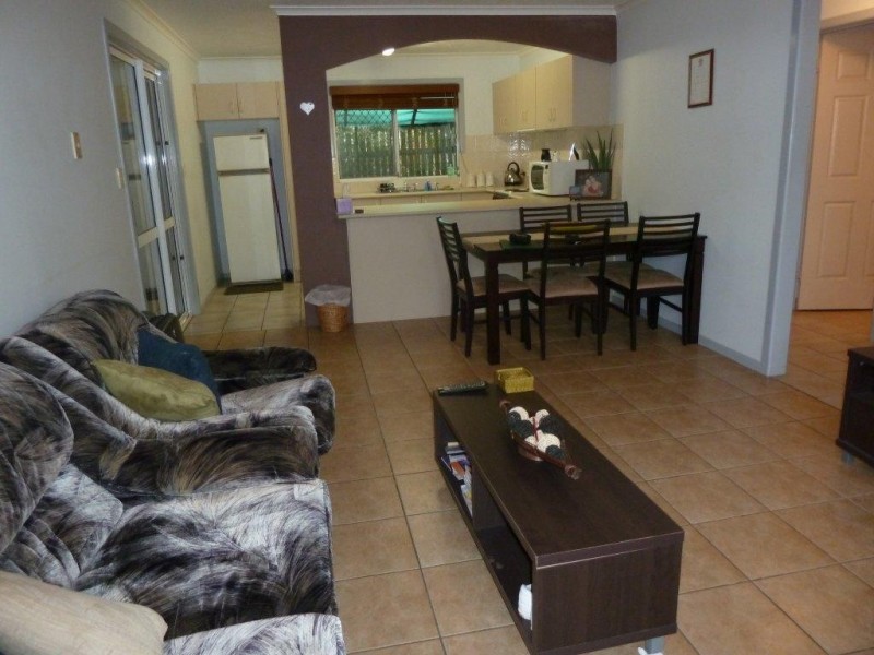 2/47 Bayswater Road, Hyde Park QLD 4812