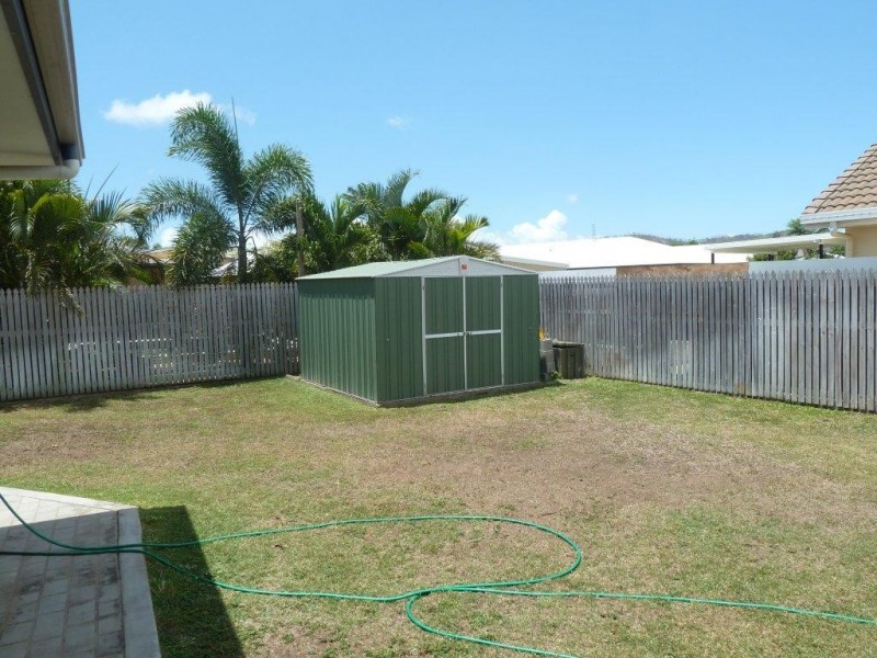 15 Bel Air Ave, Kirwan QLD 4817