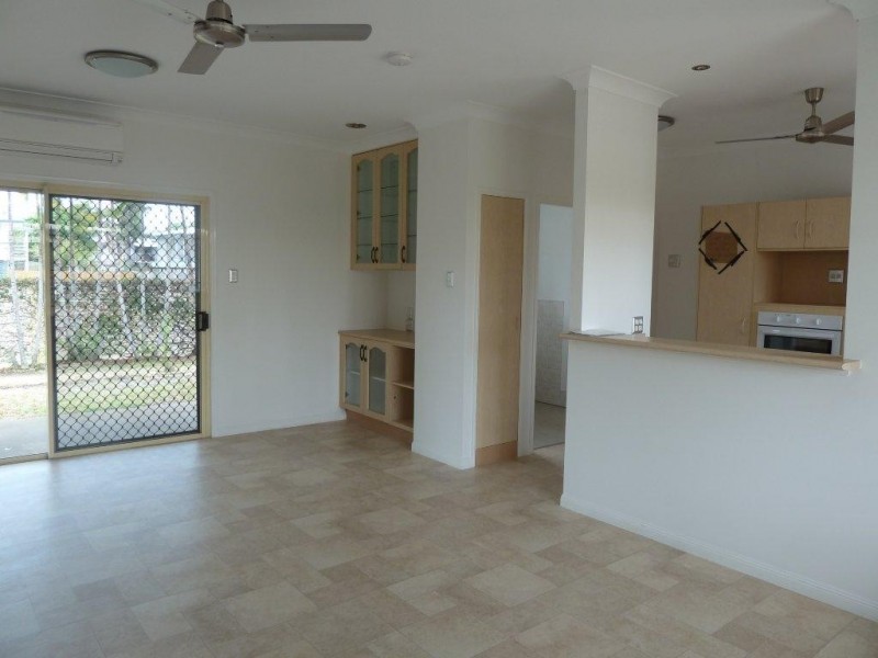 1 Sheville Close, Townsville QLD 4810