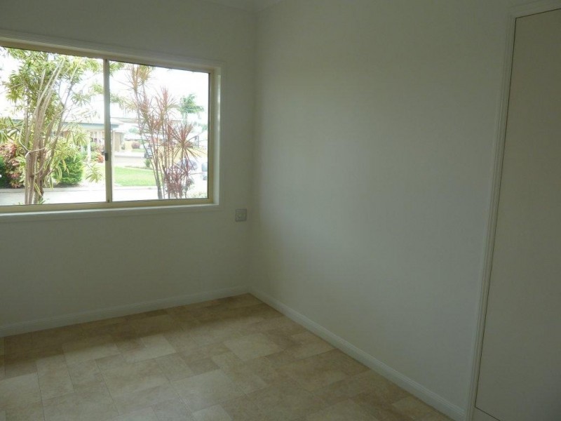 1 Sheville Close, Townsville QLD 4810