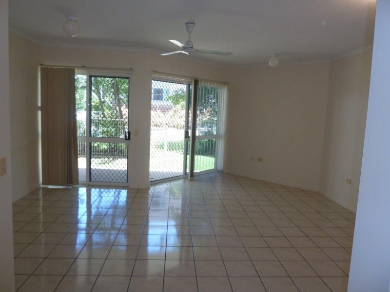 11/107 The Strand, North Ward QLD 4810