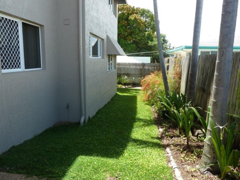 11/107 The Strand, North Ward QLD 4810