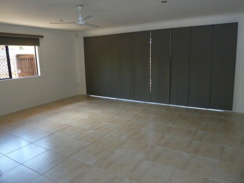 55 Martinez Ave, West End QLD 4810