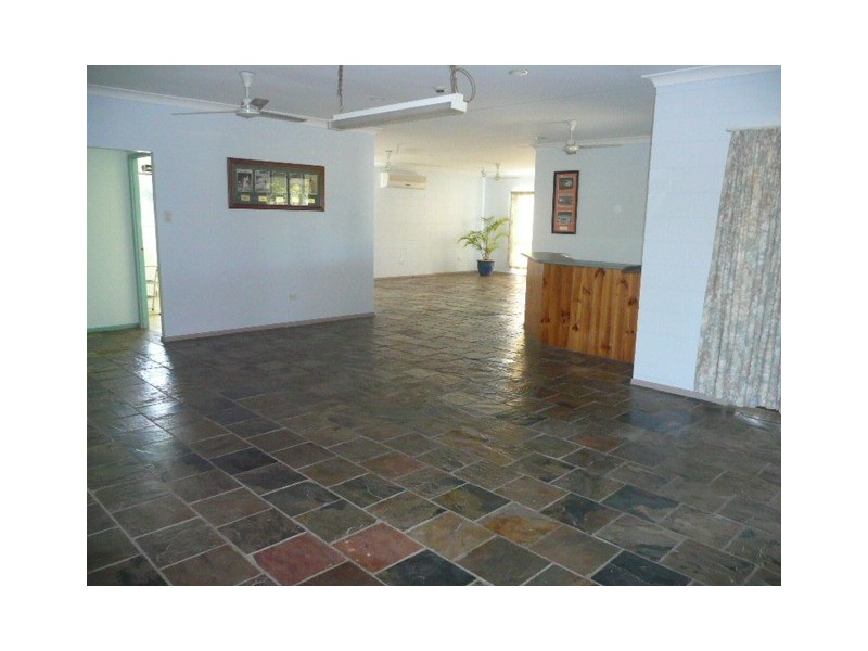 6 Allendale Drive, Alligator Creek QLD 4816