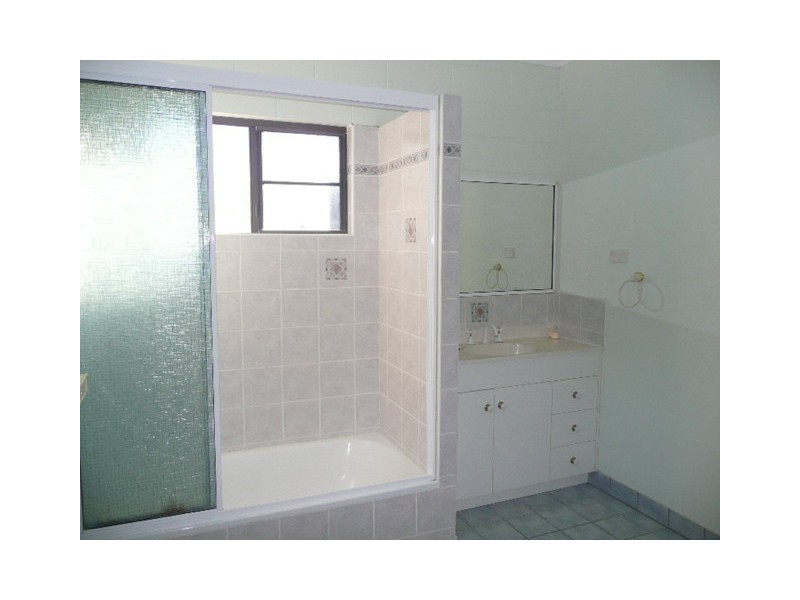 6 Allendale Drive, Alligator Creek QLD 4816