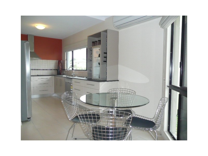 32 Pacific Avenue, Bushland Beach QLD 4818