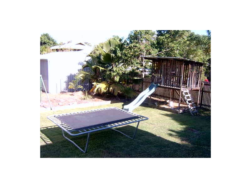 71 Carmody Street, Hermit Park QLD 4812