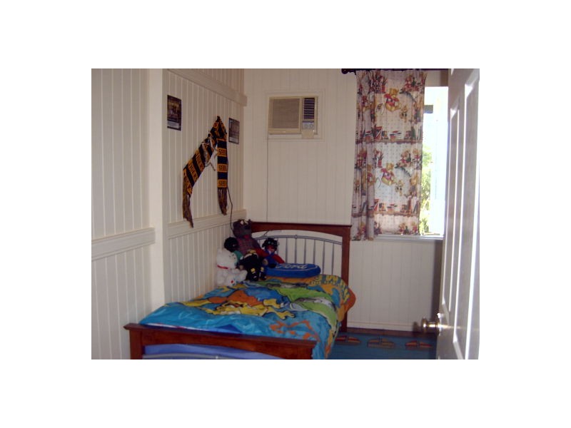 71 Carmody Street, Hermit Park QLD 4812