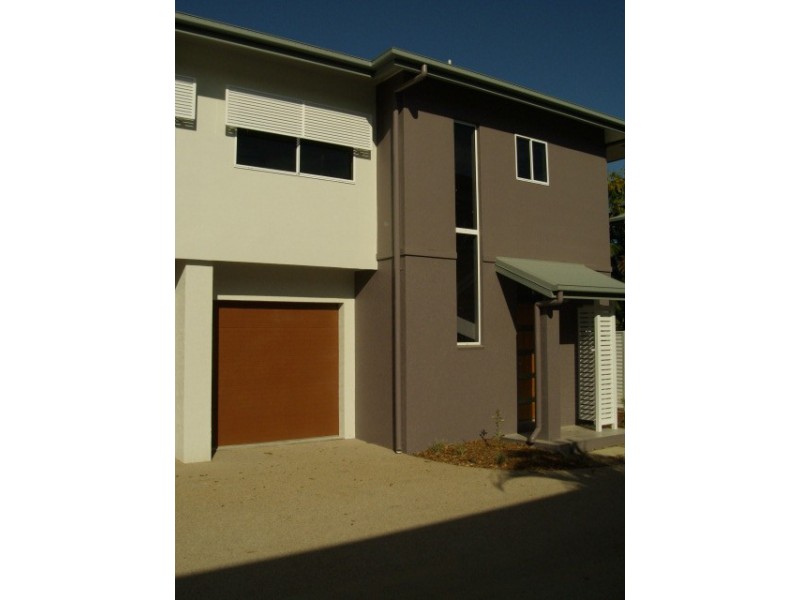 144 Queens Road, Hermit Park QLD 4812