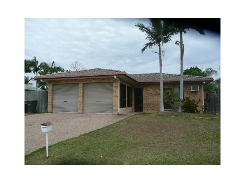 7 Beechwood Place, Kirwan QLD 4817