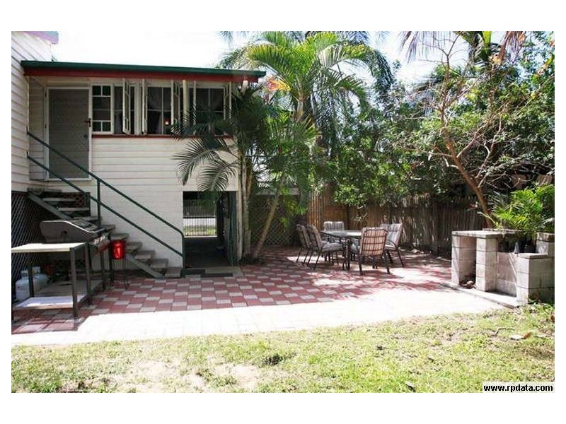 16 Easterbrook Crescent, Kirwan QLD 4817