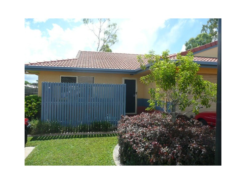 4/9 Nineteenth Avenue, Kirwan QLD 4817