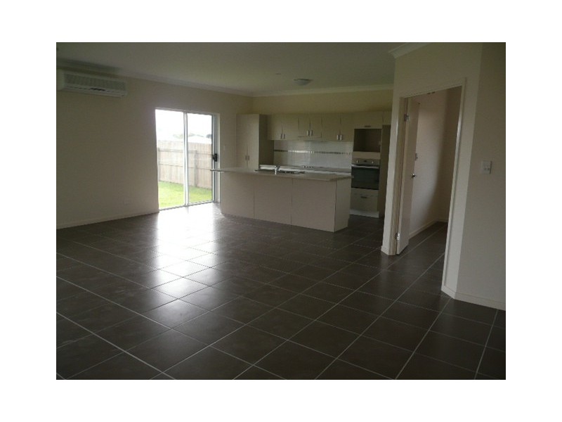 9 Chapple Street, Mount Louisa QLD 4814