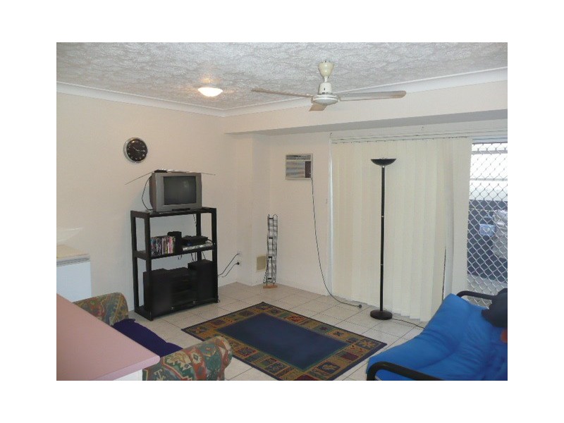 2/25 Cavendish Street, Mundingburra QLD 4812