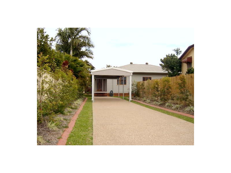 8A Gulliver Street, Mundingburra QLD 4812