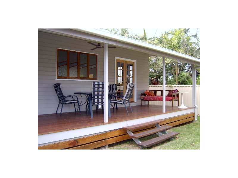 8A Gulliver Street, Mundingburra QLD 4812