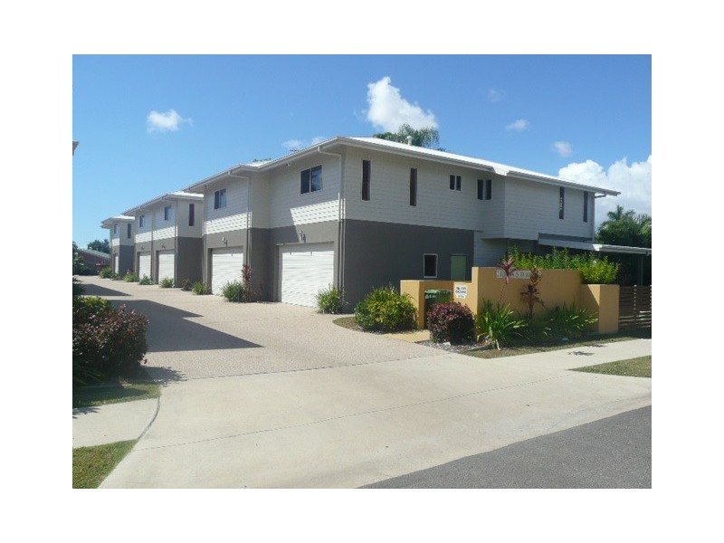 11 Watson Street, Mundingburra QLD 4812