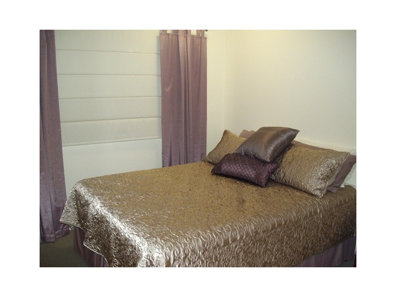 11 Watson Street, Mundingburra QLD 4812