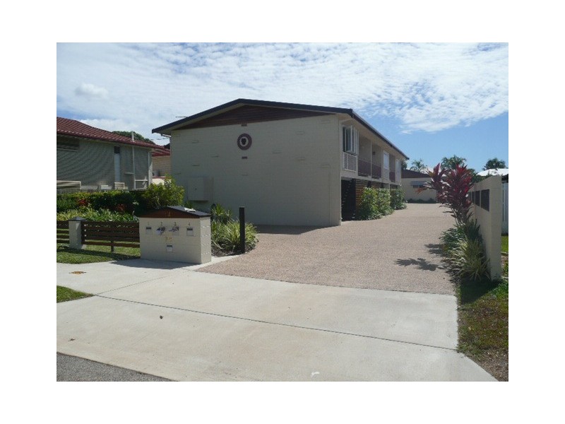 14 Benson Street, Rosslea QLD 4812