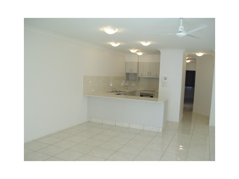 12/51 Harold Street, West End QLD 4810