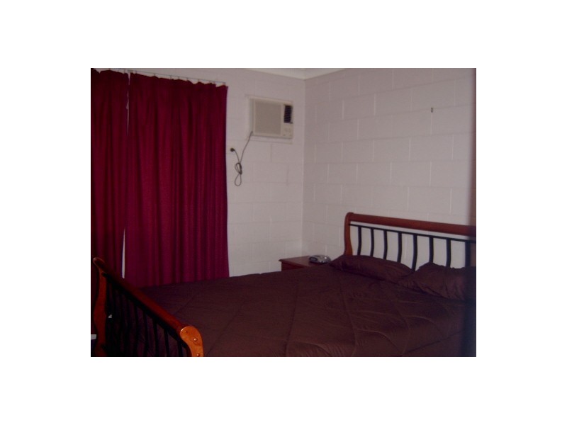 15/28 Henry Street, West End QLD 4810