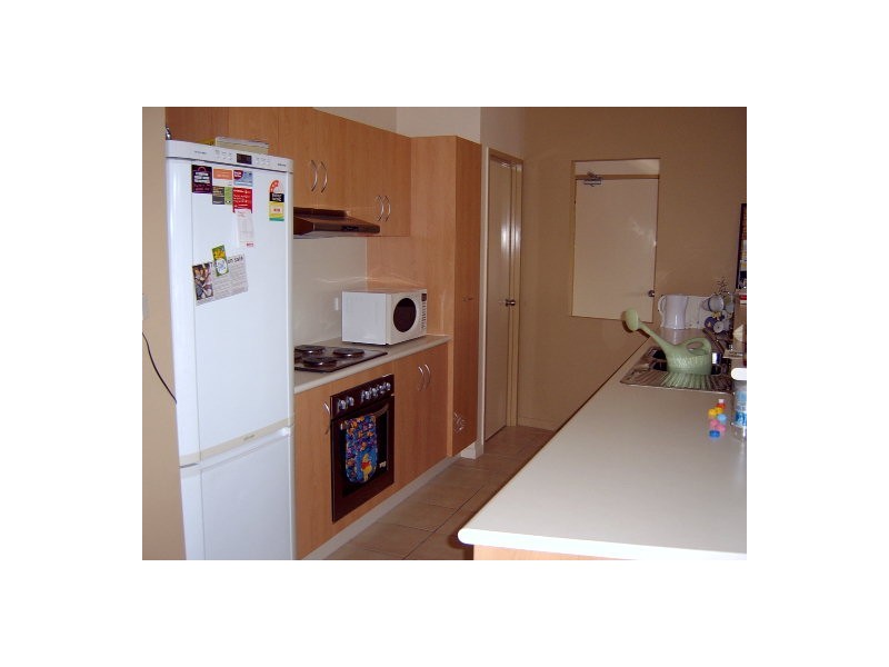 3/90 Hugh Street, Garbutt QLD 4814