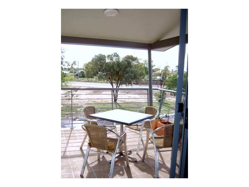 3/90 Hugh Street, Garbutt QLD 4814