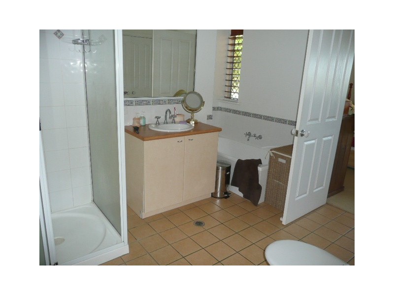 2/24 Martinez Avenue, West End QLD 4810