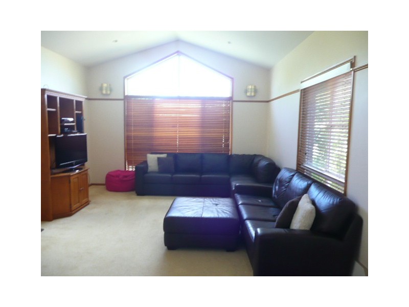 5 Logan Street, Douglas QLD 4814