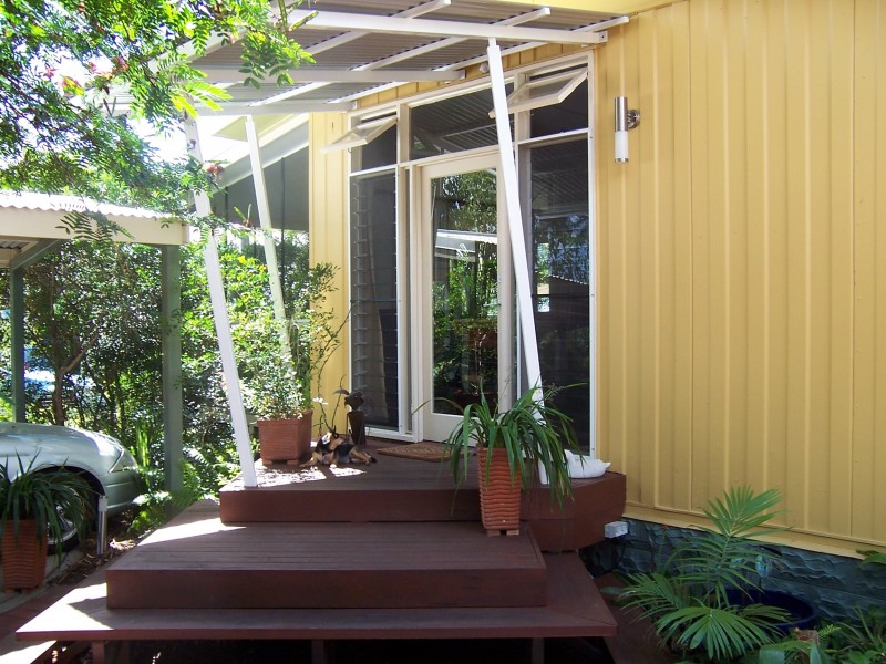 12 Brisk Street, Rowes Bay QLD 4810
