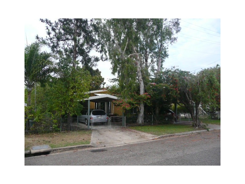 12 Brisk Street, Rowes Bay QLD 4810