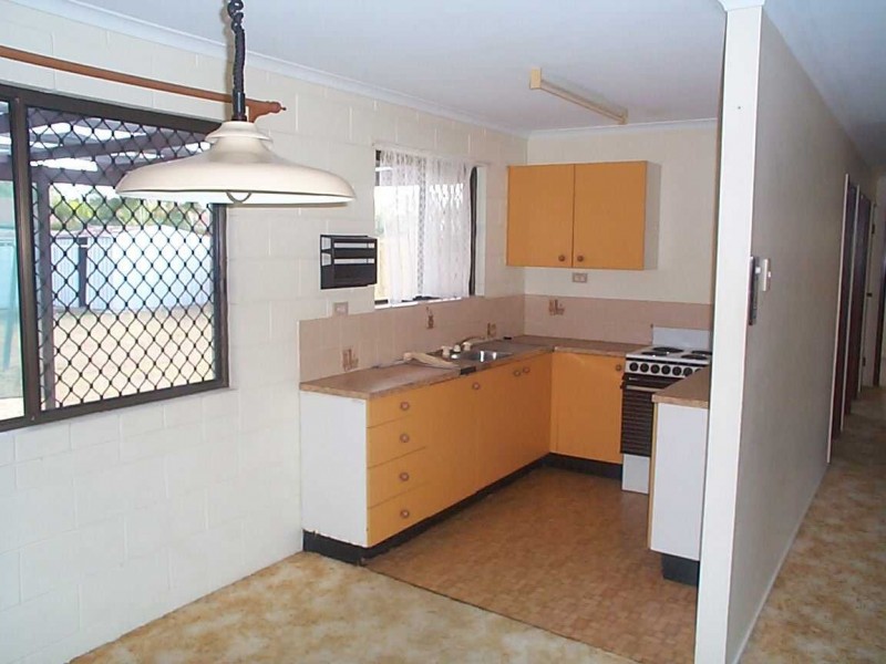 Kirwan QLD 4817