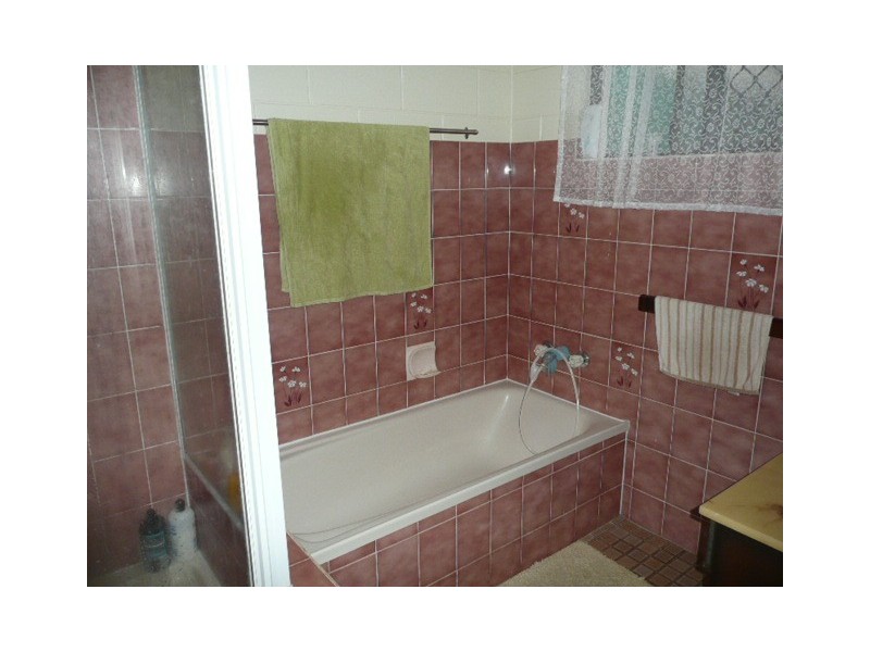 Pimlico QLD 4812