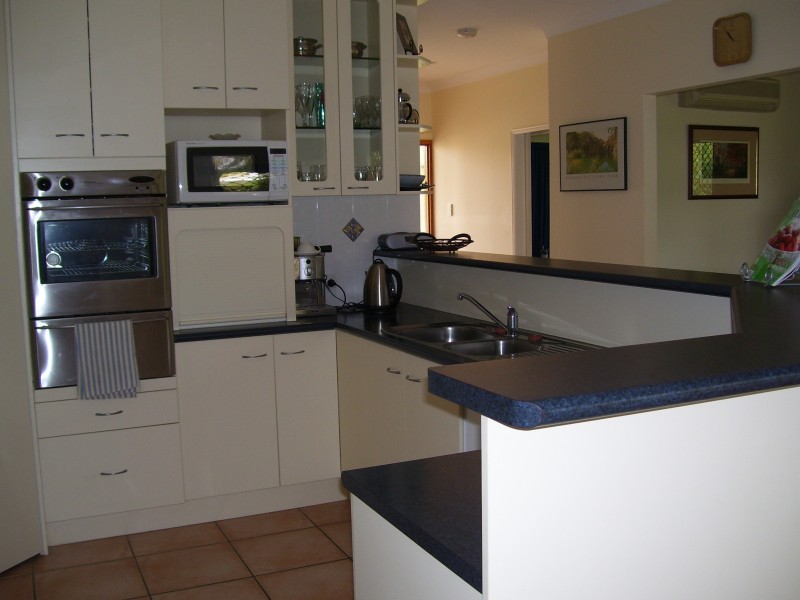 6 Silver Leaf Court, Douglas QLD 4814