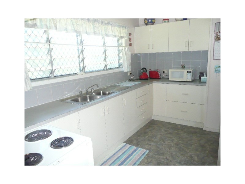 6 Rhymer Court, Aitkenvale QLD 4814