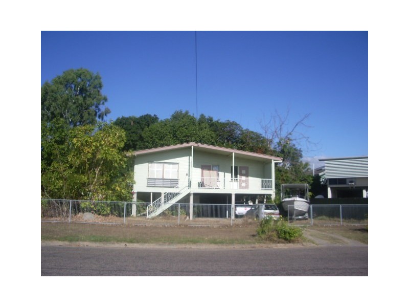 Belgian Gardens QLD 4810