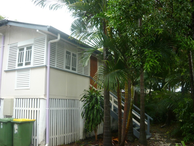 Hermit Park QLD 4812