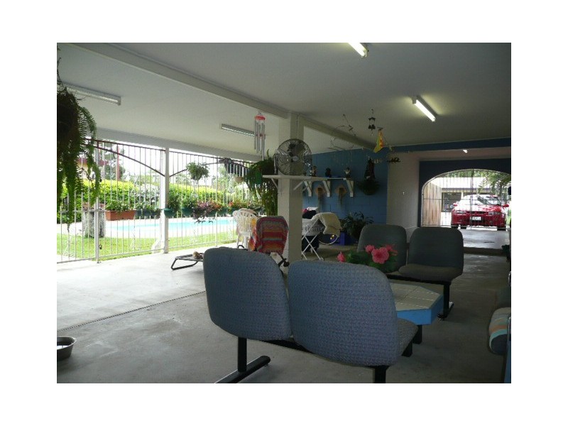 203 Pinnacle Drive, Rasmussen QLD 4815