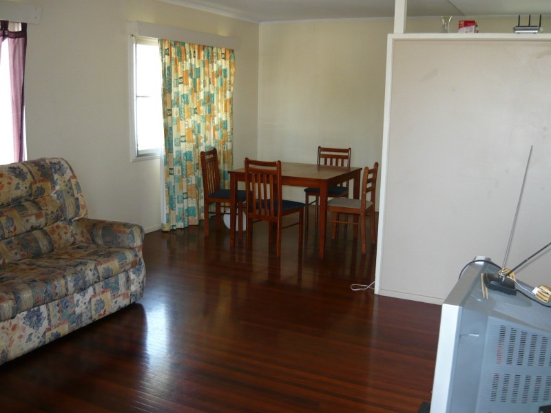 Pimlico QLD 4812