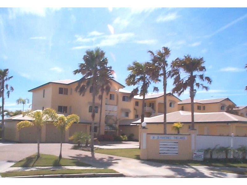 West End QLD 4810