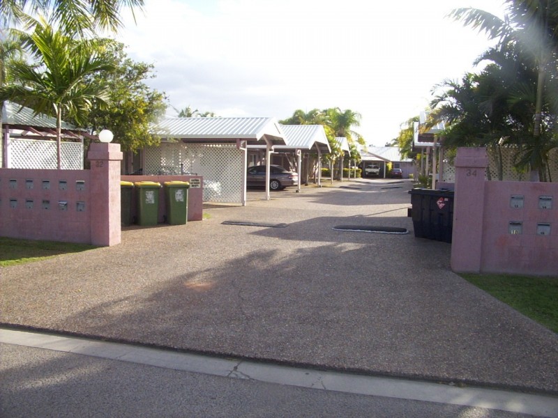 West End QLD 4810